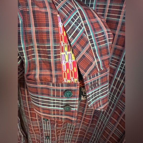 Classic Fit Plaid Flip Cuff Embroidered Button-Up | Robert Graham | Men’s Large - Picture 8 of 17